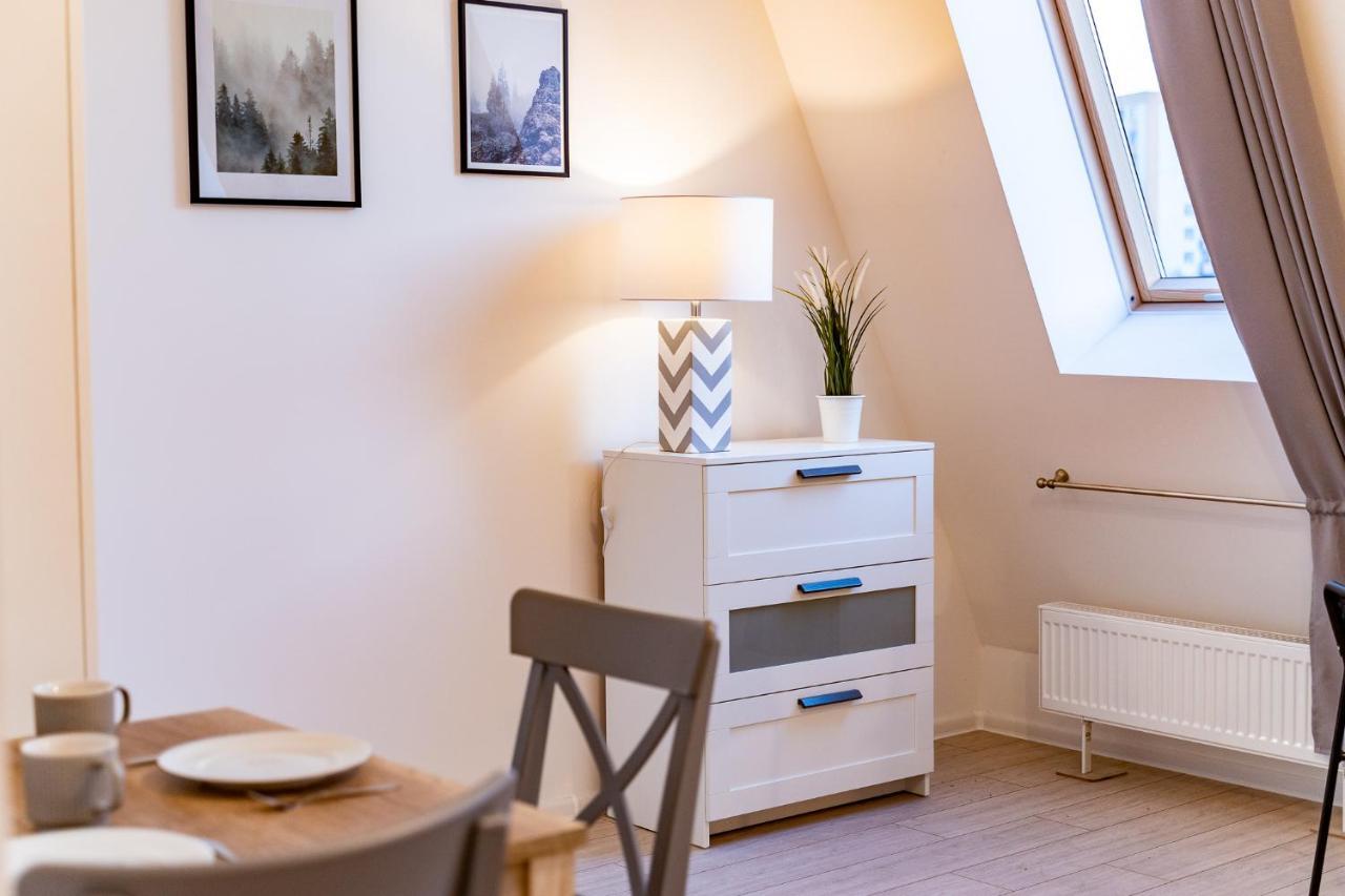 Apartamenty Nad Niwka ビエルスコ・ビアバ エクステリア 写真