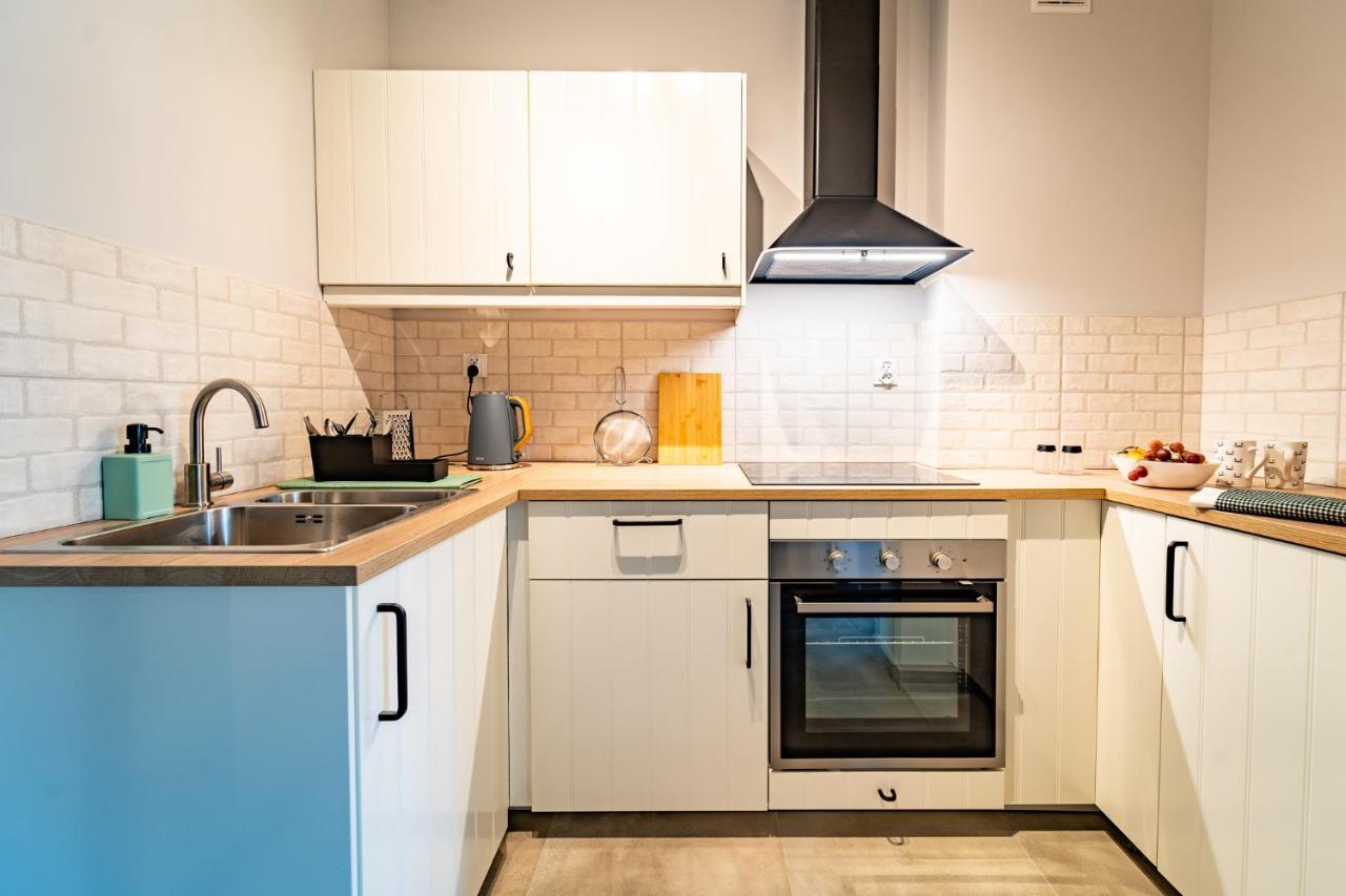 Apartamenty Nad Niwka ビエルスコ・ビアバ エクステリア 写真