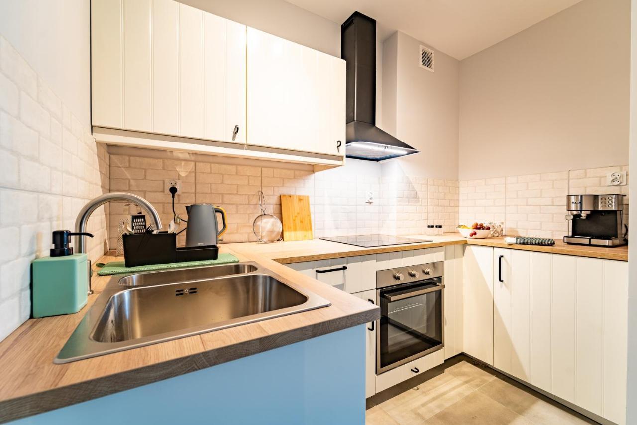 Apartamenty Nad Niwka ビエルスコ・ビアバ エクステリア 写真