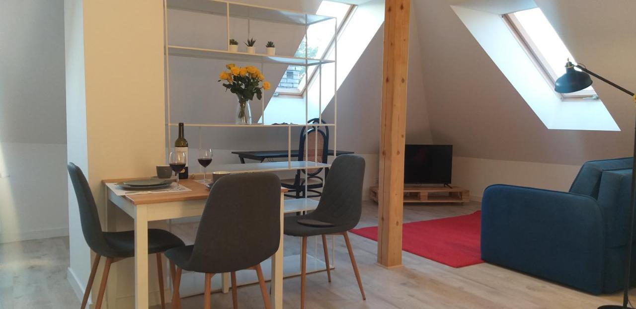 Apartamenty Nad Niwka ビエルスコ・ビアバ エクステリア 写真