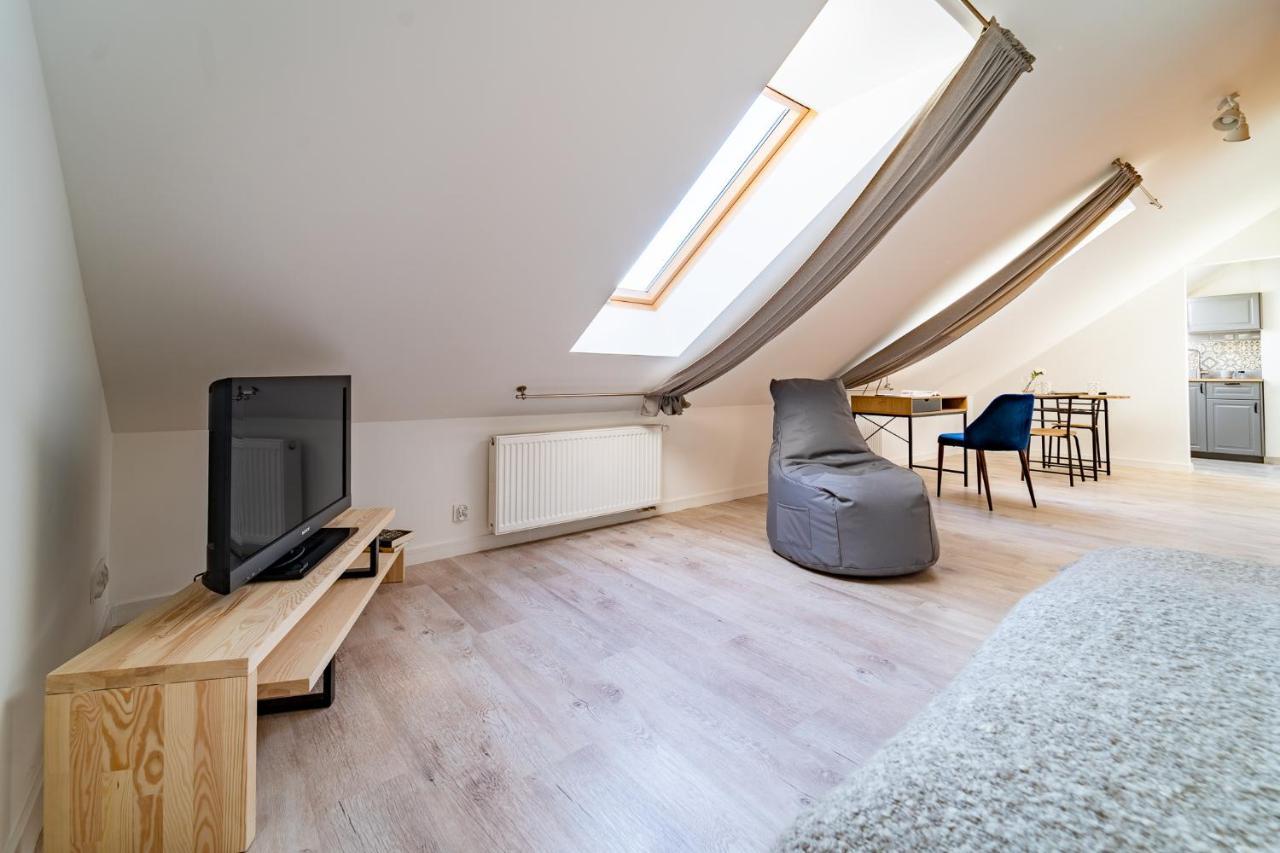 Apartamenty Nad Niwka ビエルスコ・ビアバ エクステリア 写真