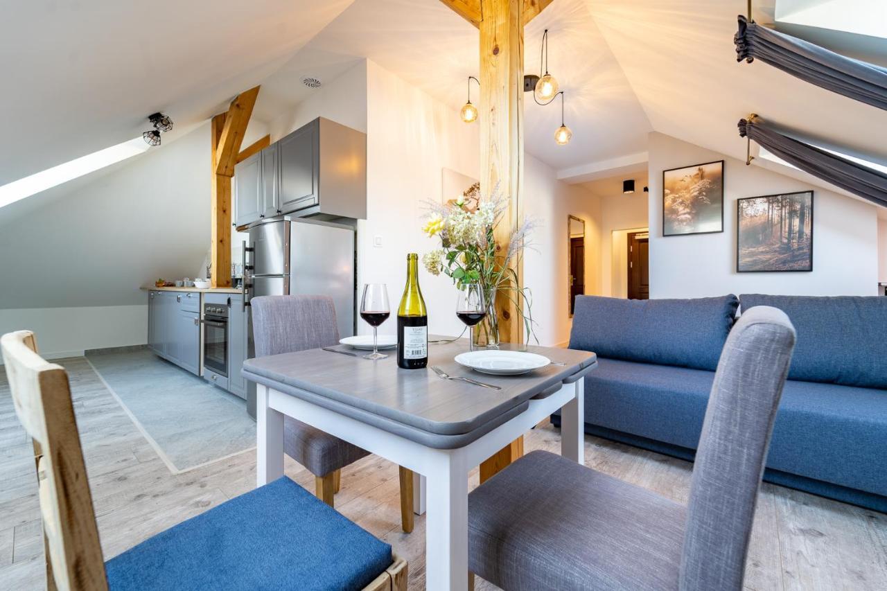 Apartamenty Nad Niwka ビエルスコ・ビアバ エクステリア 写真