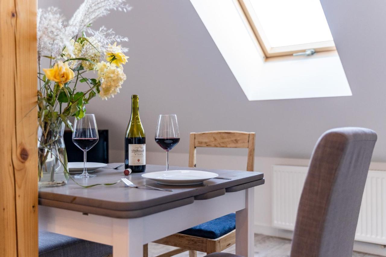Apartamenty Nad Niwka ビエルスコ・ビアバ エクステリア 写真